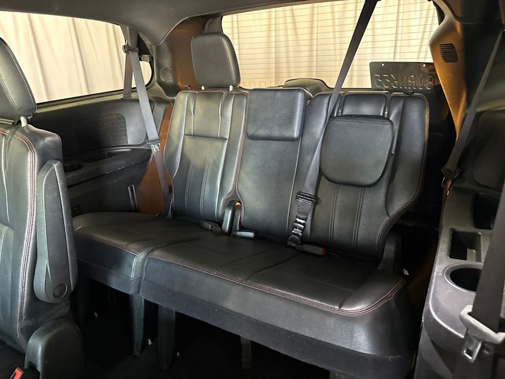 Thumbnail: 2018 Dodge Grand Caravan - 23
