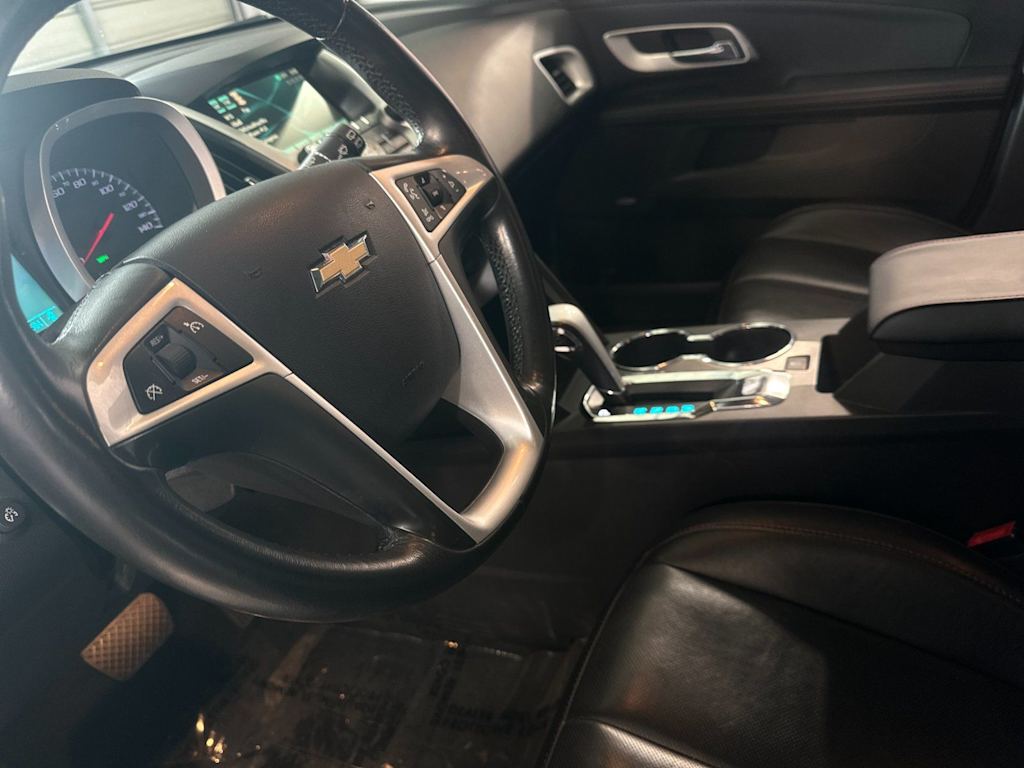 Thumbnail: 2011 Chevrolet Equinox - 9