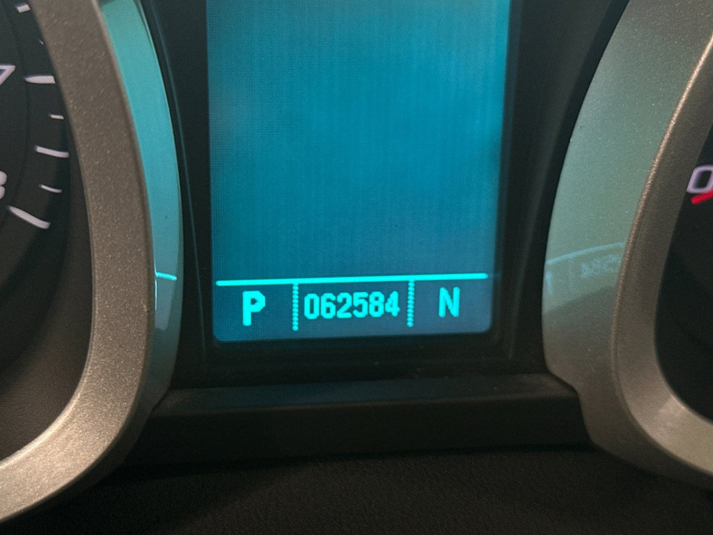 Thumbnail: 2011 Chevrolet Equinox - 28