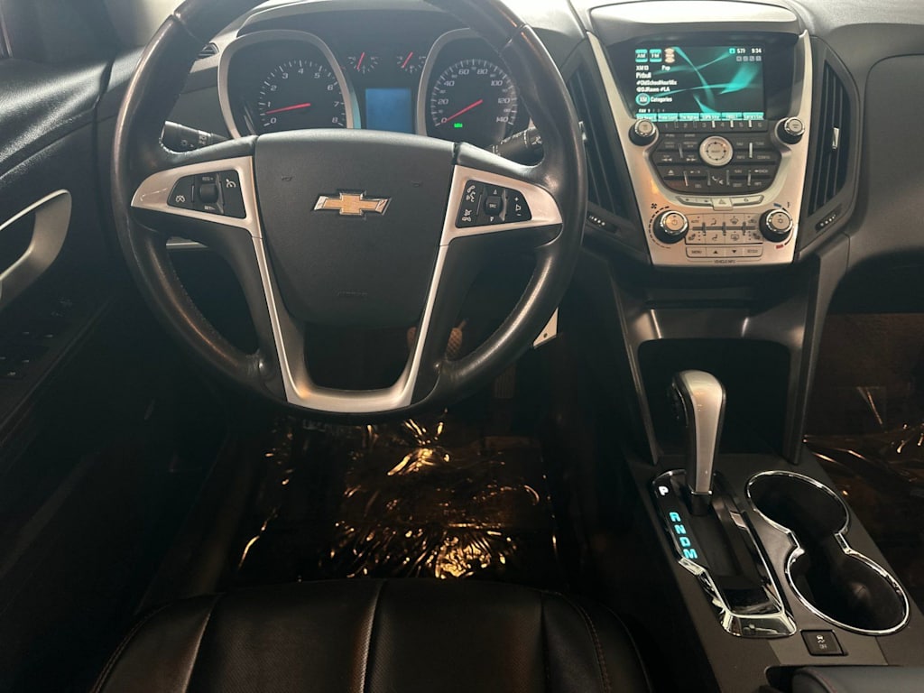 Thumbnail: 2011 Chevrolet Equinox - 12