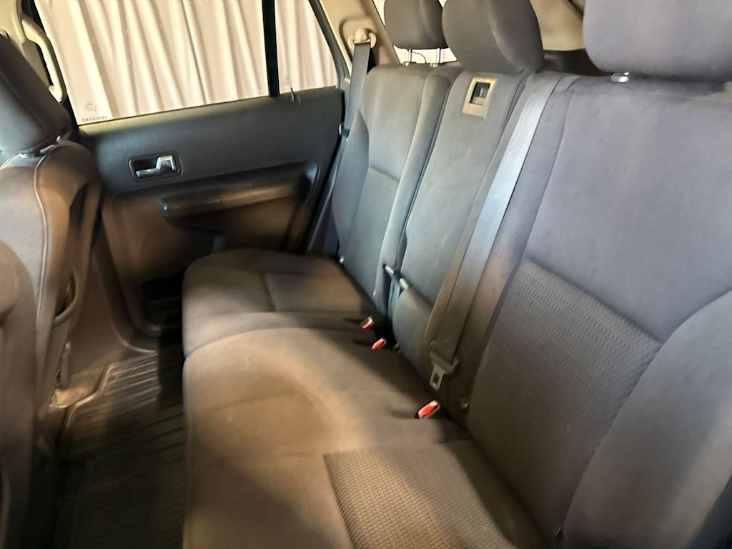 Thumbnail: 2010 Ford Edge - 11