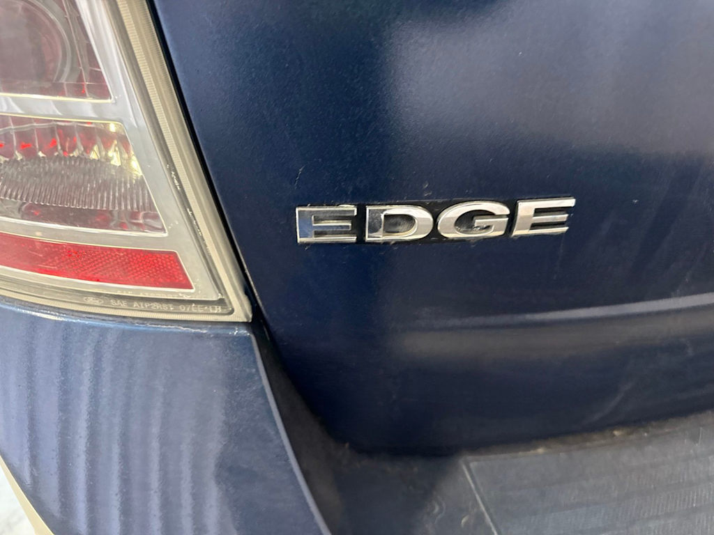 Thumbnail: 2010 Ford Edge - 7