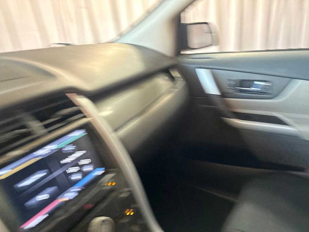Thumbnail: 2013 Ford Edge - 2