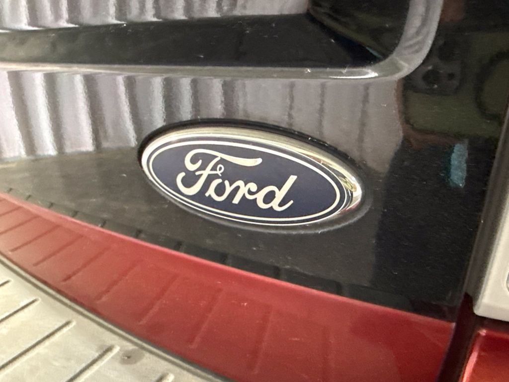 Thumbnail: 2017 Ford Flex - 22