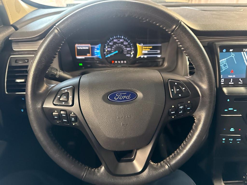 Thumbnail: 2018 Ford Flex - 8