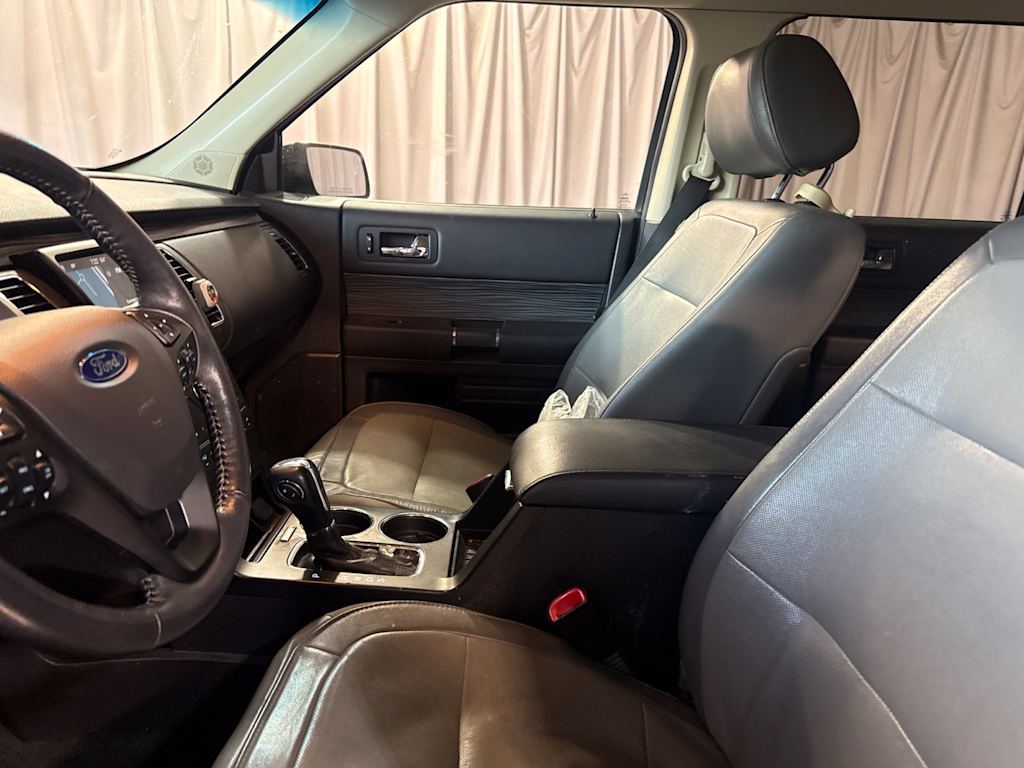 Thumbnail: 2018 Ford Flex - 10