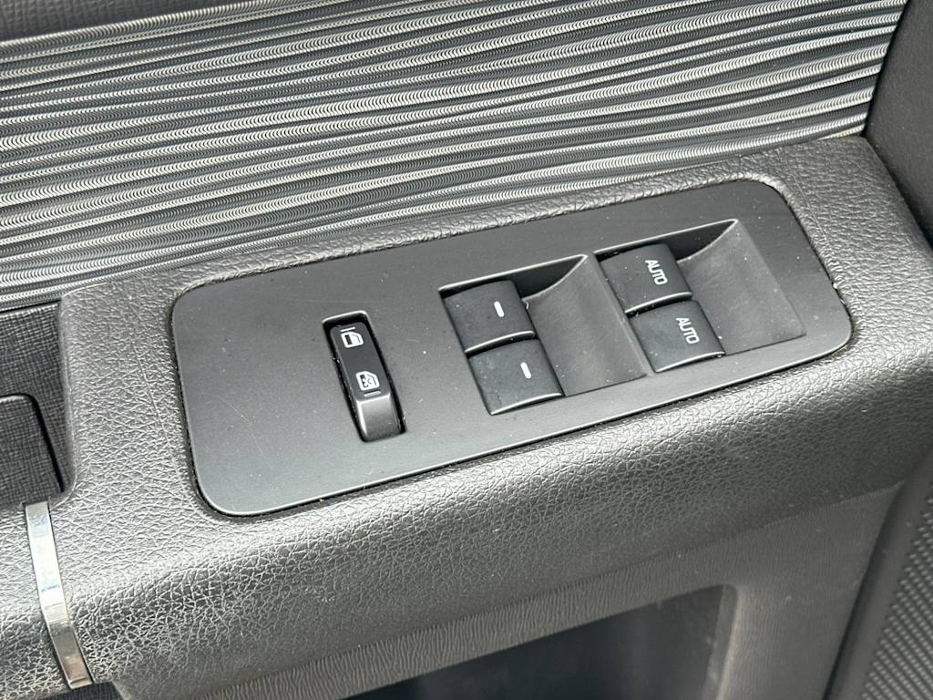 Thumbnail: 2018 Ford Flex - 23