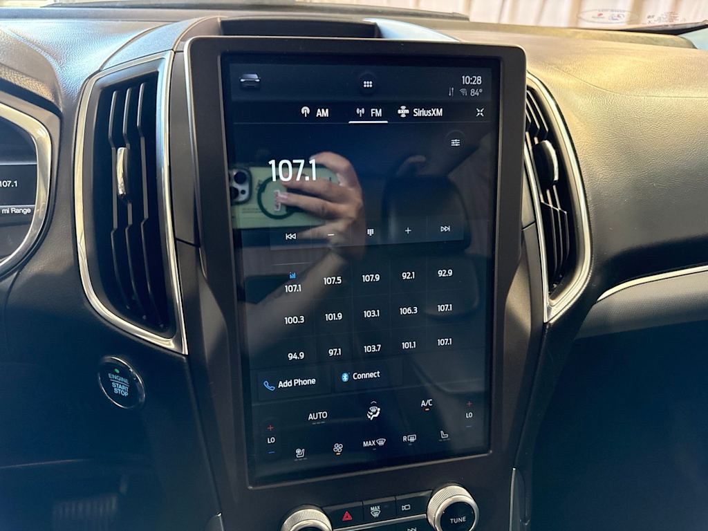 Thumbnail: 2021 Ford Edge - 9