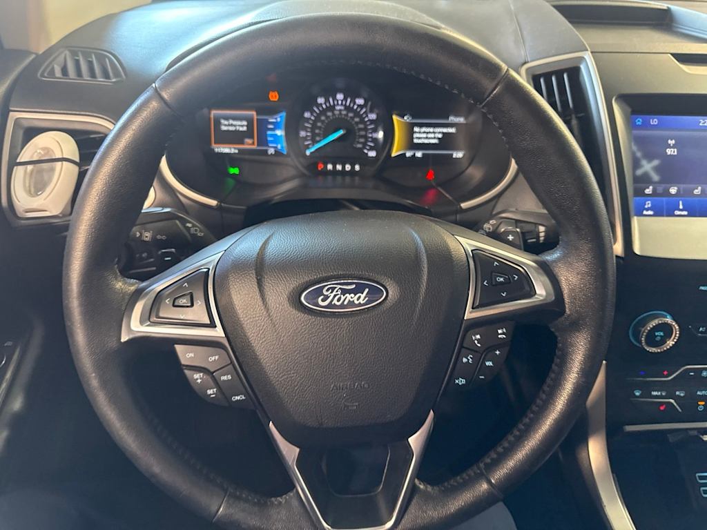 Thumbnail: 2020 Ford Edge - 2