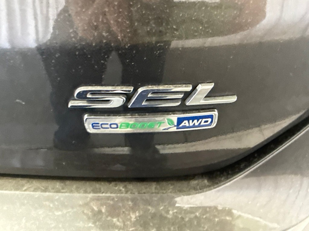 Thumbnail: 2020 Ford Edge - 20