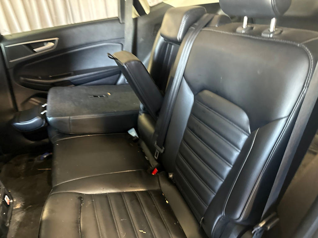 Thumbnail: 2020 Ford Edge - 9