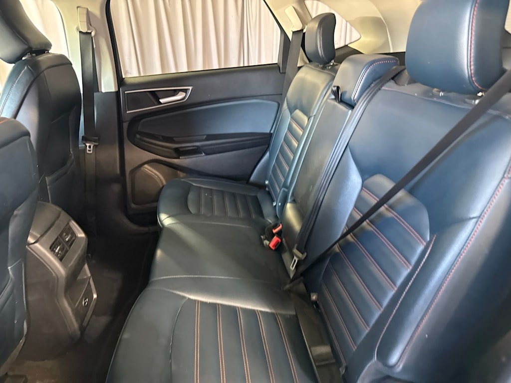 2022 Ford Edge SEL - Photo 10