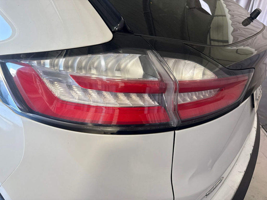 2022 Ford Edge SEL - Photo 20