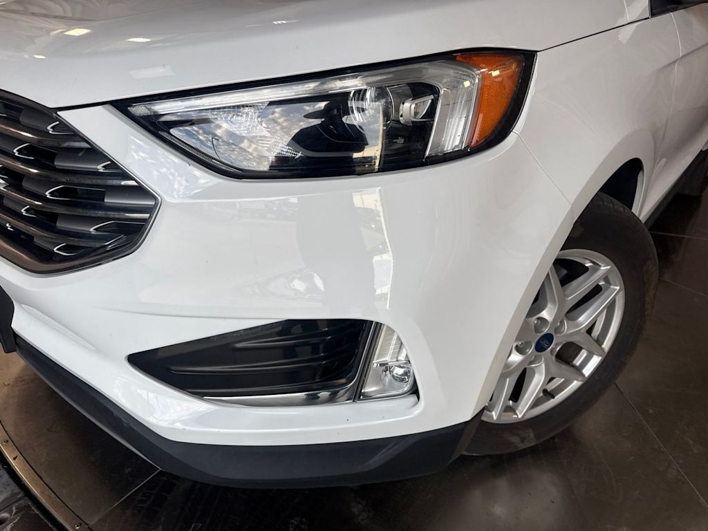 Thumbnail: 2022 Ford Edge - 17