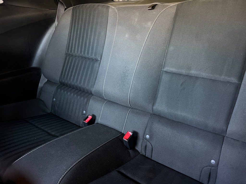 2013 Chevrolet Camaro 2LS - Photo 18
