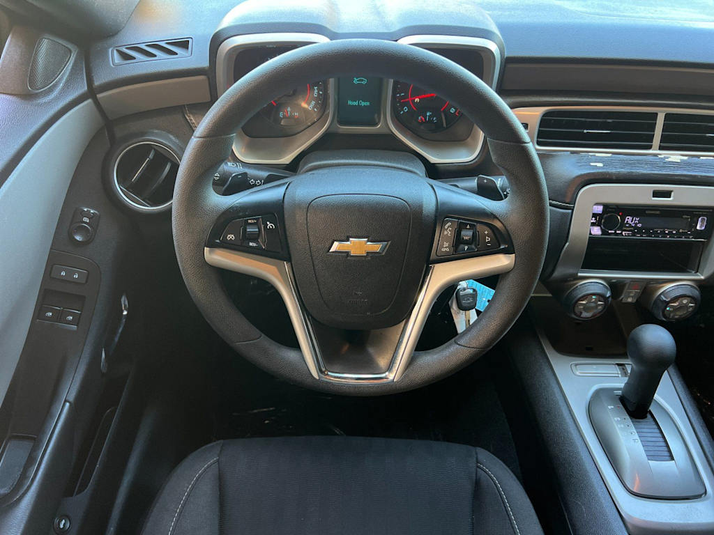 2013 Chevrolet Camaro 2LS - Photo 11