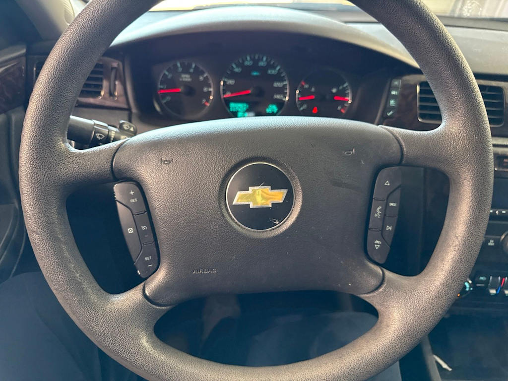 Thumbnail: 2016 Chevrolet Impala - 25