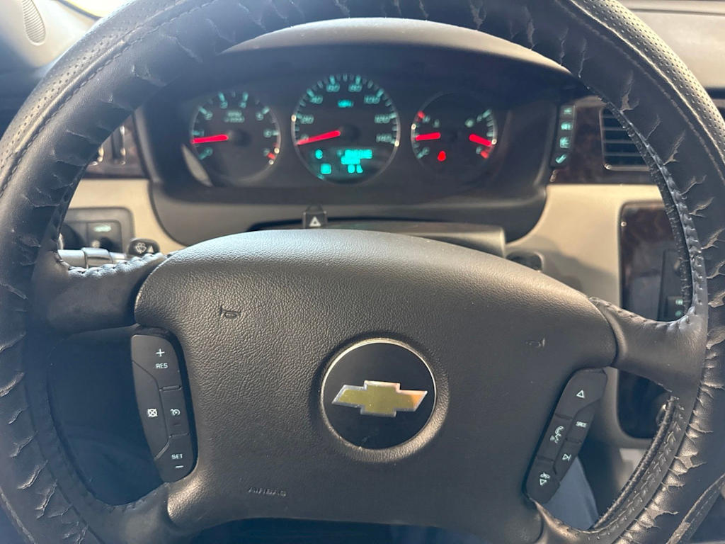 Thumbnail: 2014 Chevrolet Impala - 26