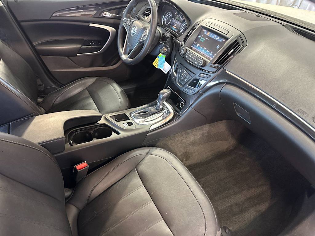 Thumbnail: 2017 Buick Regal - 13