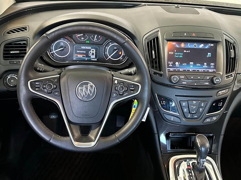 Thumbnail: 2017 Buick Regal - 12