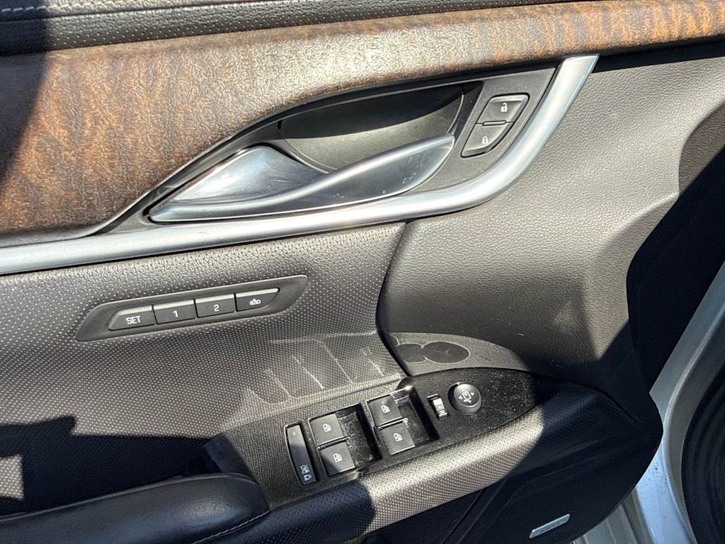 Thumbnail: 2018 Cadillac XTS - 23