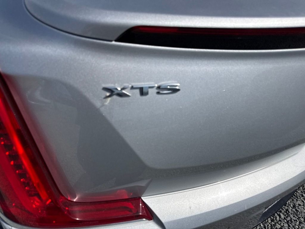 Thumbnail: 2018 Cadillac XTS - 5