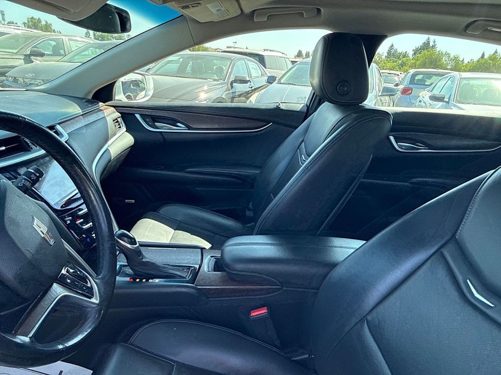 Thumbnail: 2018 Cadillac XTS - 8