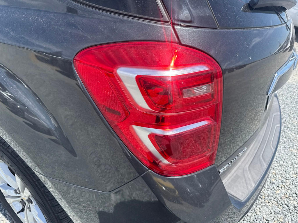 Thumbnail: 2017 Chevrolet Equinox - 18