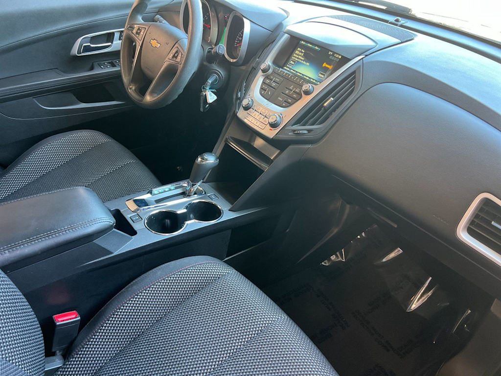 Thumbnail: 2017 Chevrolet Equinox - 13