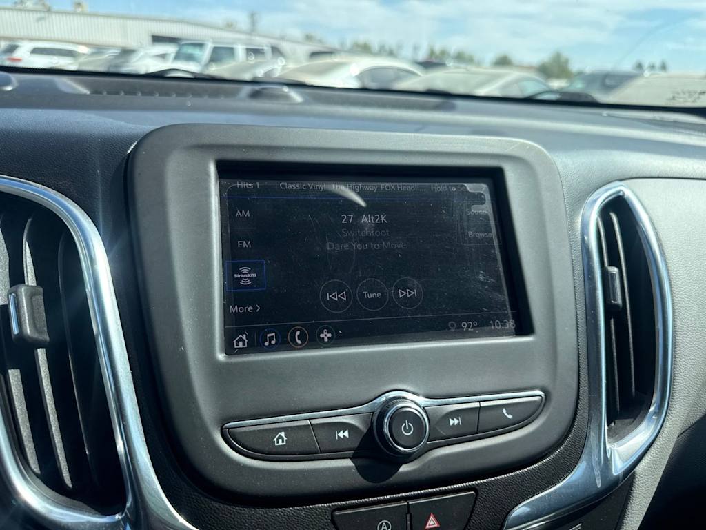 Thumbnail: 2022 Chevrolet Equinox - 12