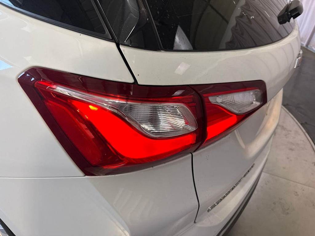 Thumbnail: 2018 Chevrolet Equinox - 19