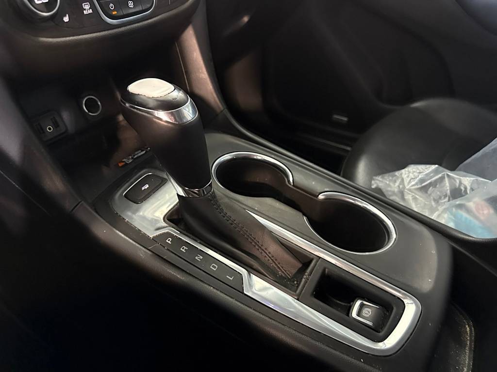 Thumbnail: 2018 Chevrolet Equinox - 32