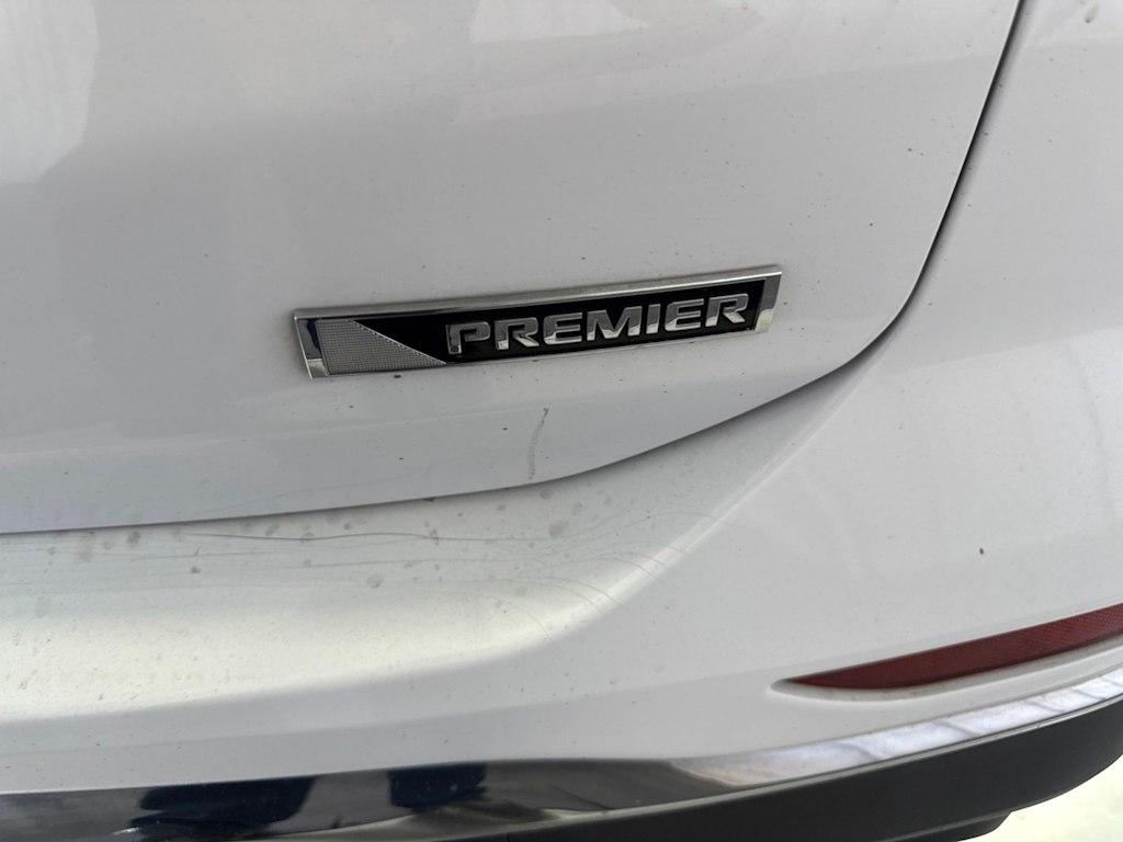 Thumbnail: 2018 Chevrolet Equinox - 22