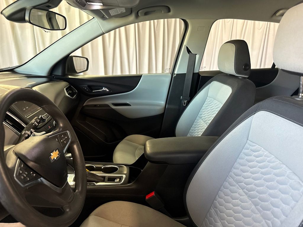 Thumbnail: 2020 Chevrolet Equinox - 9