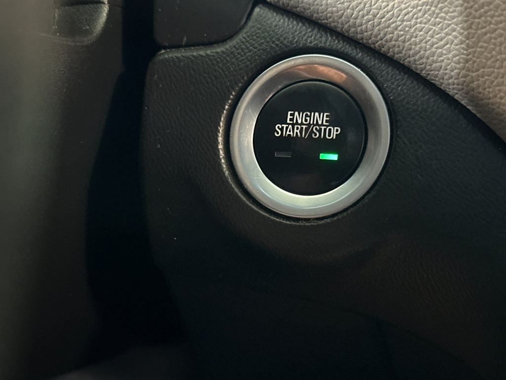Thumbnail: 2020 Chevrolet Equinox - 27