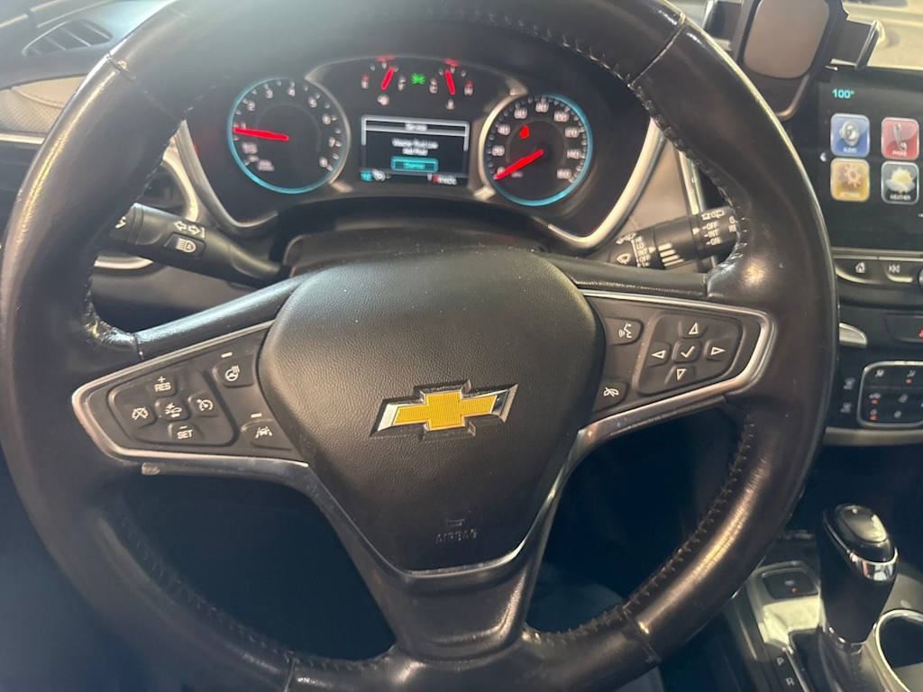 Thumbnail: 2018 Chevrolet Equinox - 2
