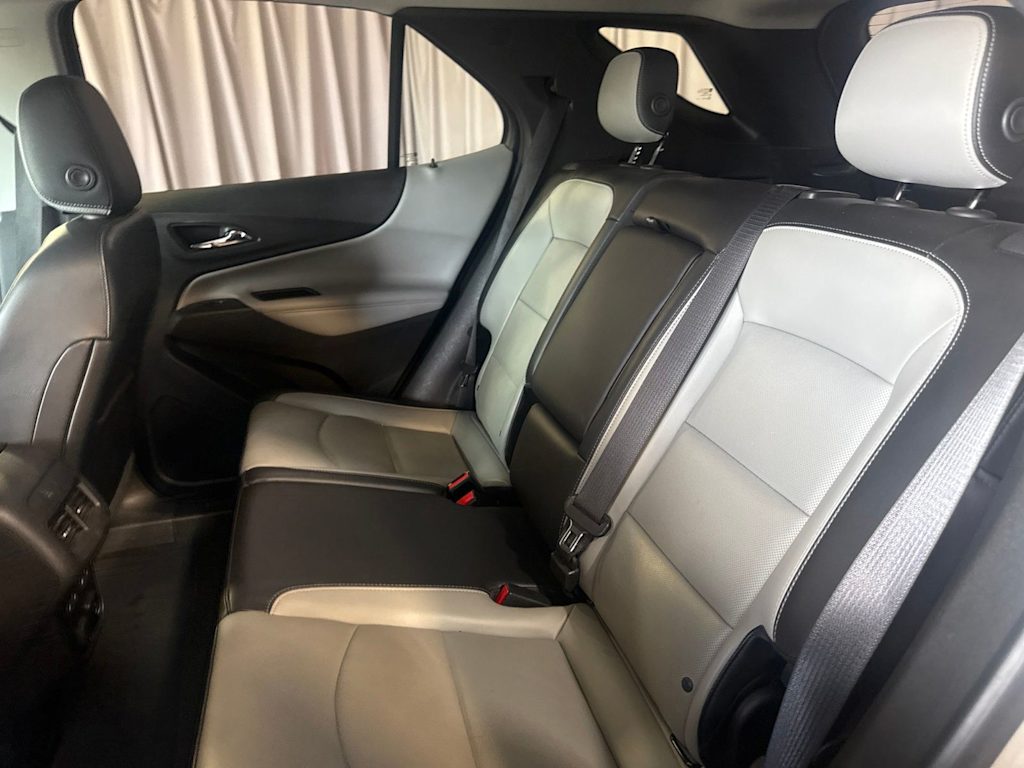 Thumbnail: 2018 Chevrolet Equinox - 10