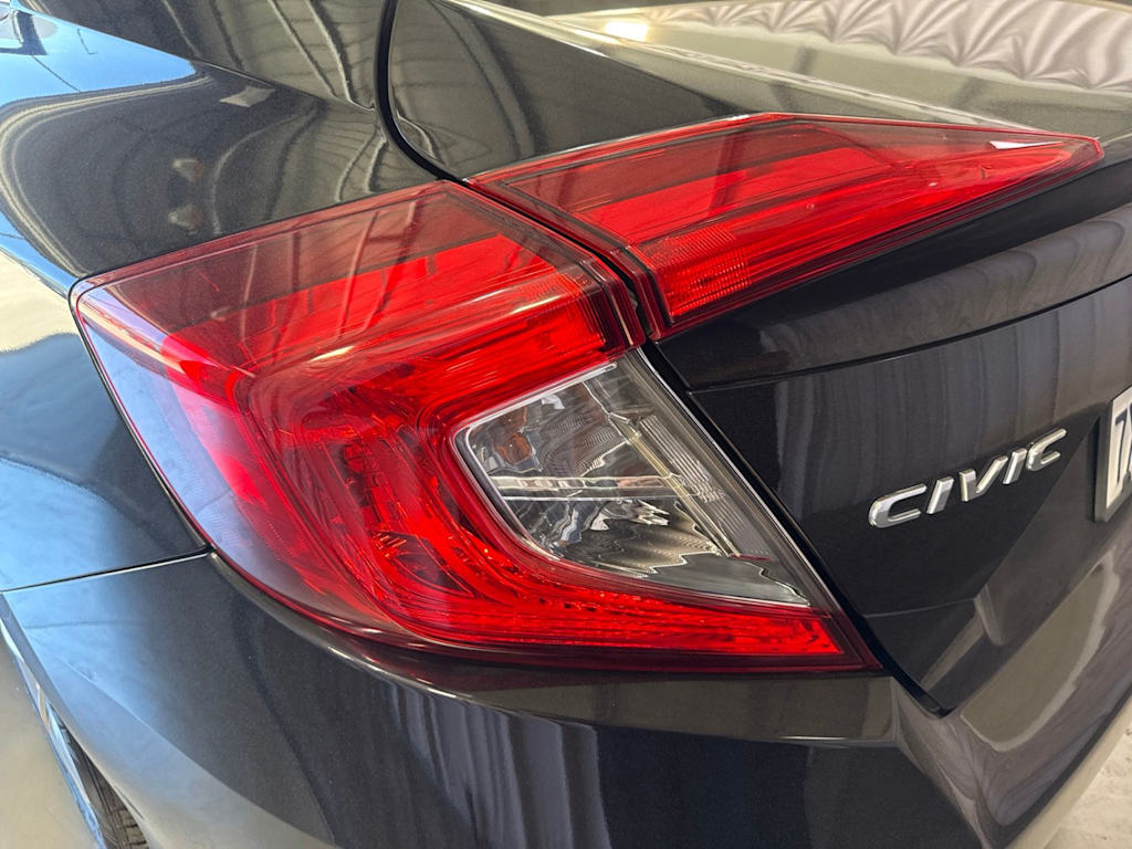 Thumbnail: 2017 Honda Civic - 21