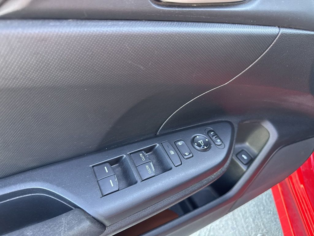 Thumbnail: 2016 Honda Civic - 20