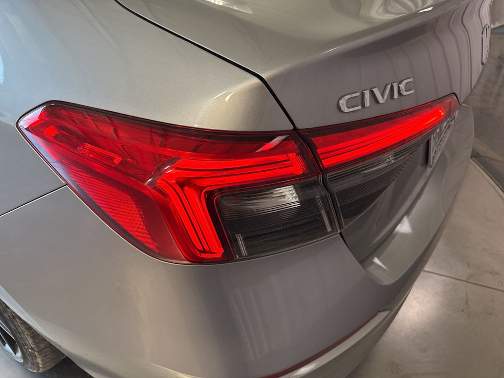 Thumbnail: 2023 Honda Civic - 18
