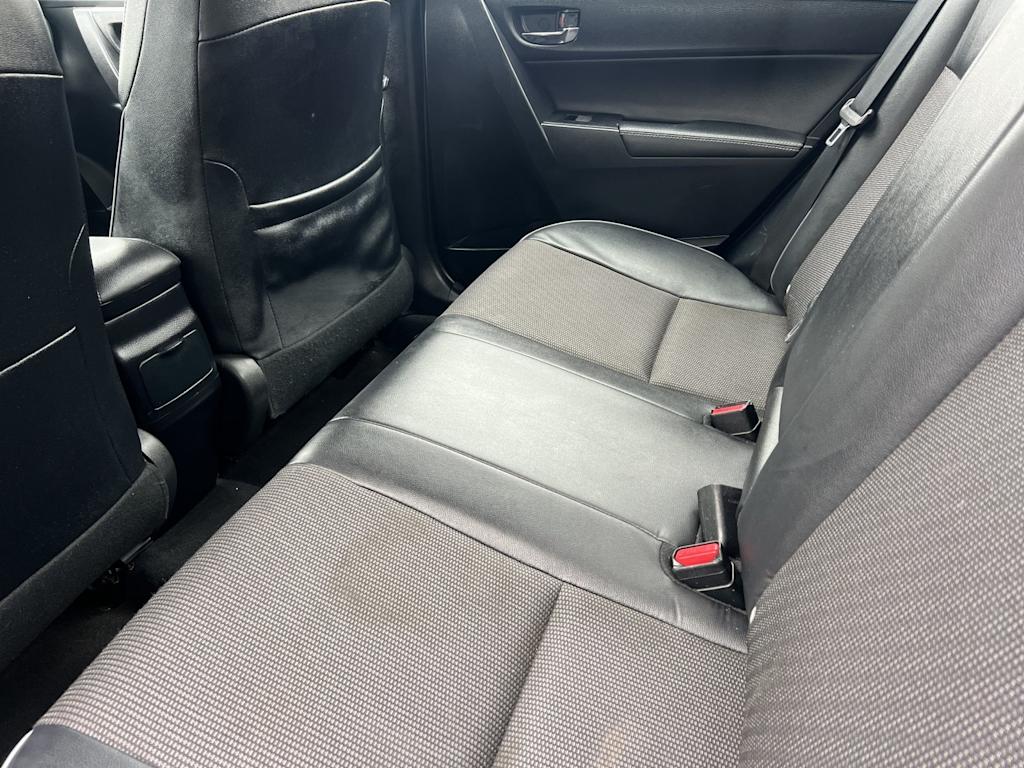 Thumbnail: 2015 Toyota Corolla - 12