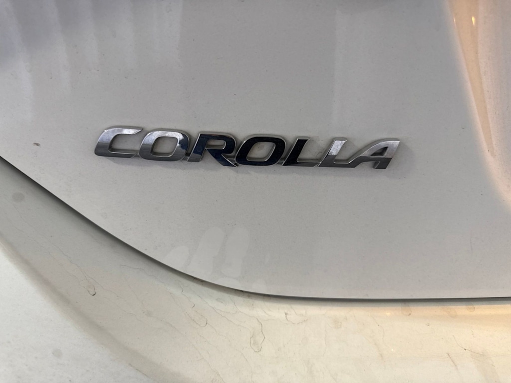 Thumbnail: 2017 Toyota Corolla - 6