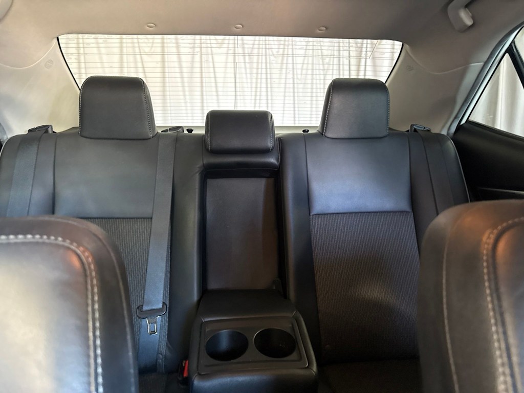Thumbnail: 2015 Toyota Corolla - 22