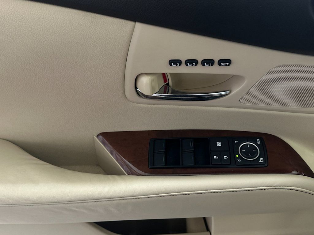 Thumbnail: 2015 Lexus RX - 22