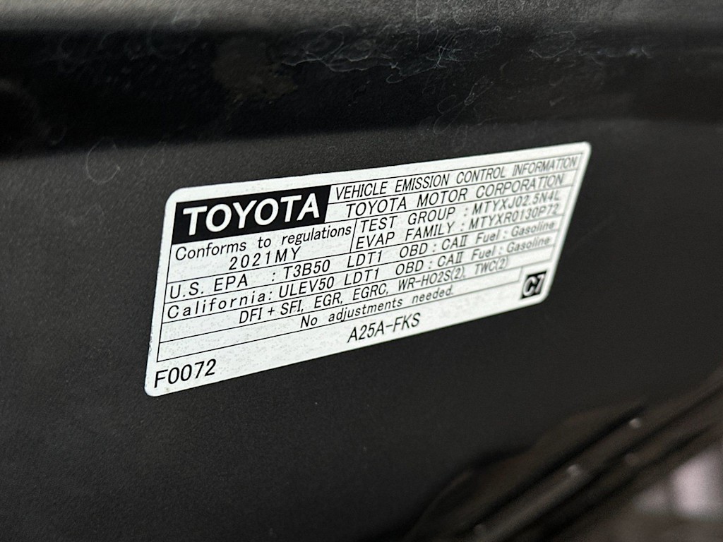 Thumbnail: 2021 Toyota RAV4 - 18