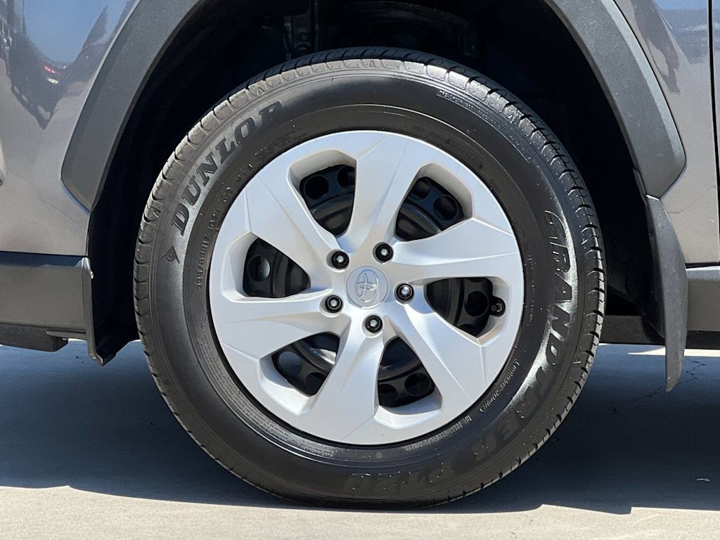 Thumbnail: 2025 Toyota RAV4 - 8