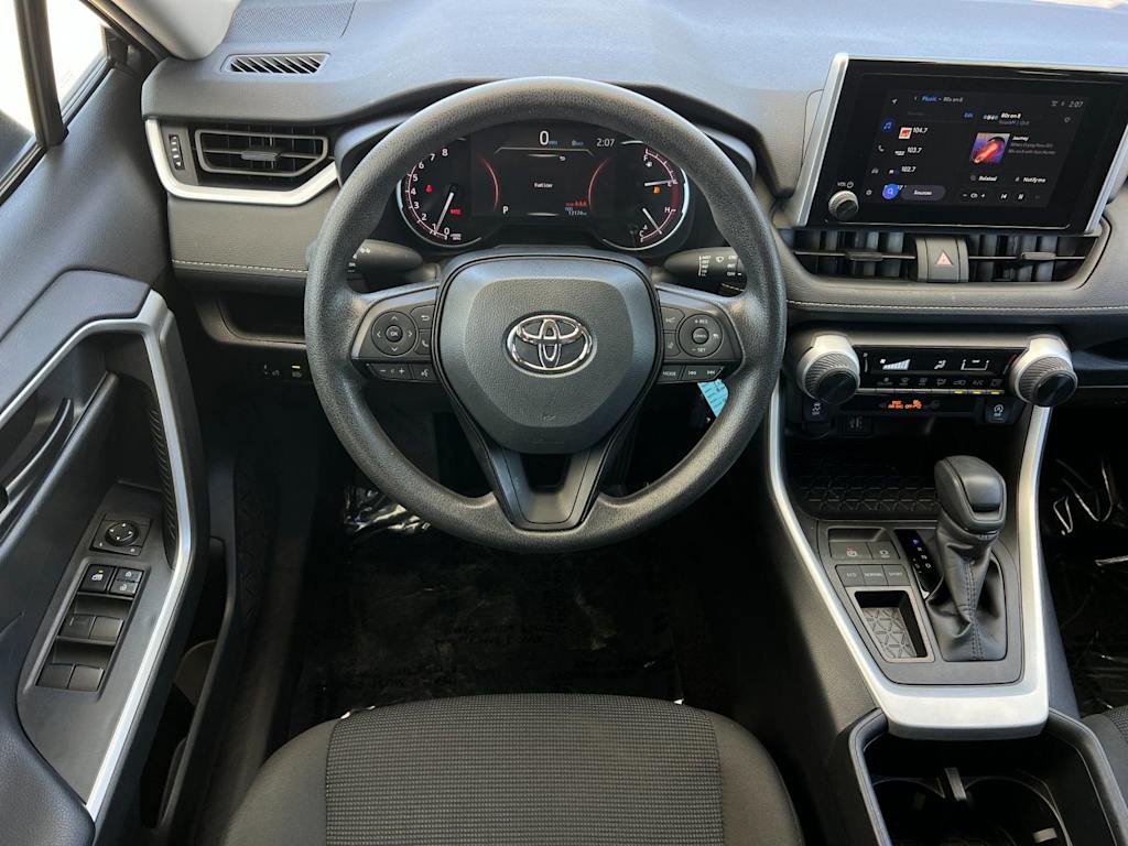 Thumbnail: 2025 Toyota RAV4 - 12