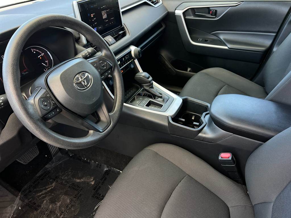 Thumbnail: 2025 Toyota RAV4 - 9