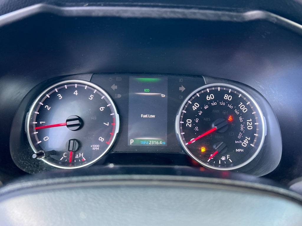 Thumbnail: 2019 Toyota RAV4 - 15