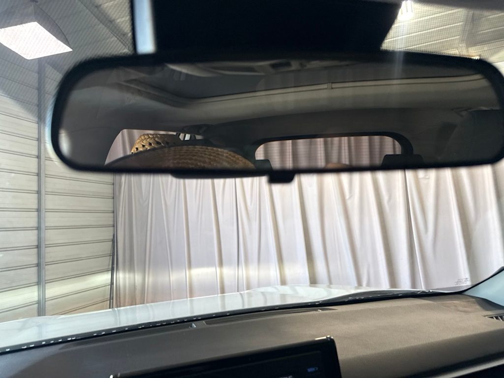 Thumbnail: 2019 Toyota RAV4 - 9